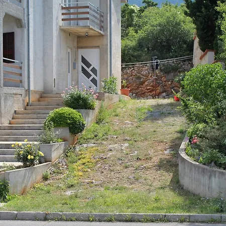 Klenovica 5581a * Novi Vinodolski
